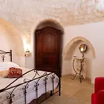 Quei Trulli Divini לינה וארוחת בוקר
