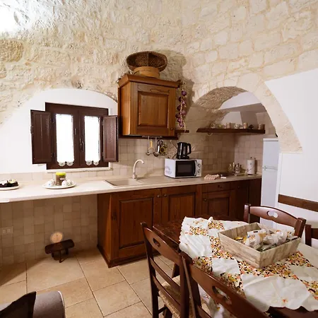 Quei Trulli Divini 3*