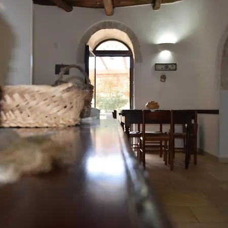 Quei Trulli Divini Bed & Breakfast *