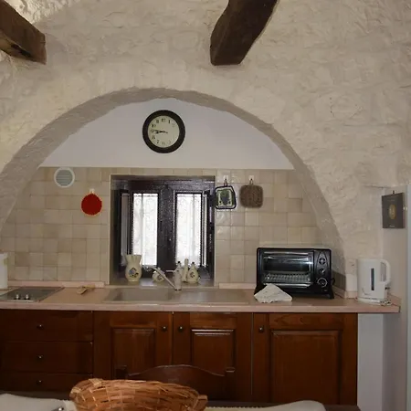 Quei Trulli Divini Bed & Breakfast