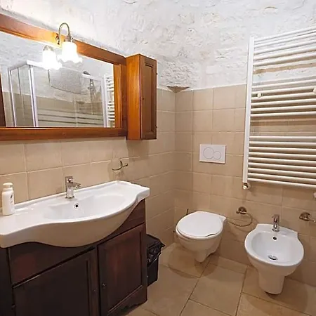 Quei Trulli Divini Bed and Breakfast